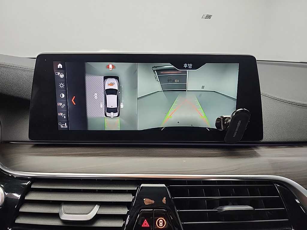 BMW 5 Series 2018 Negro - Importación desde Corea - HF Imports Iquique - Foto 16