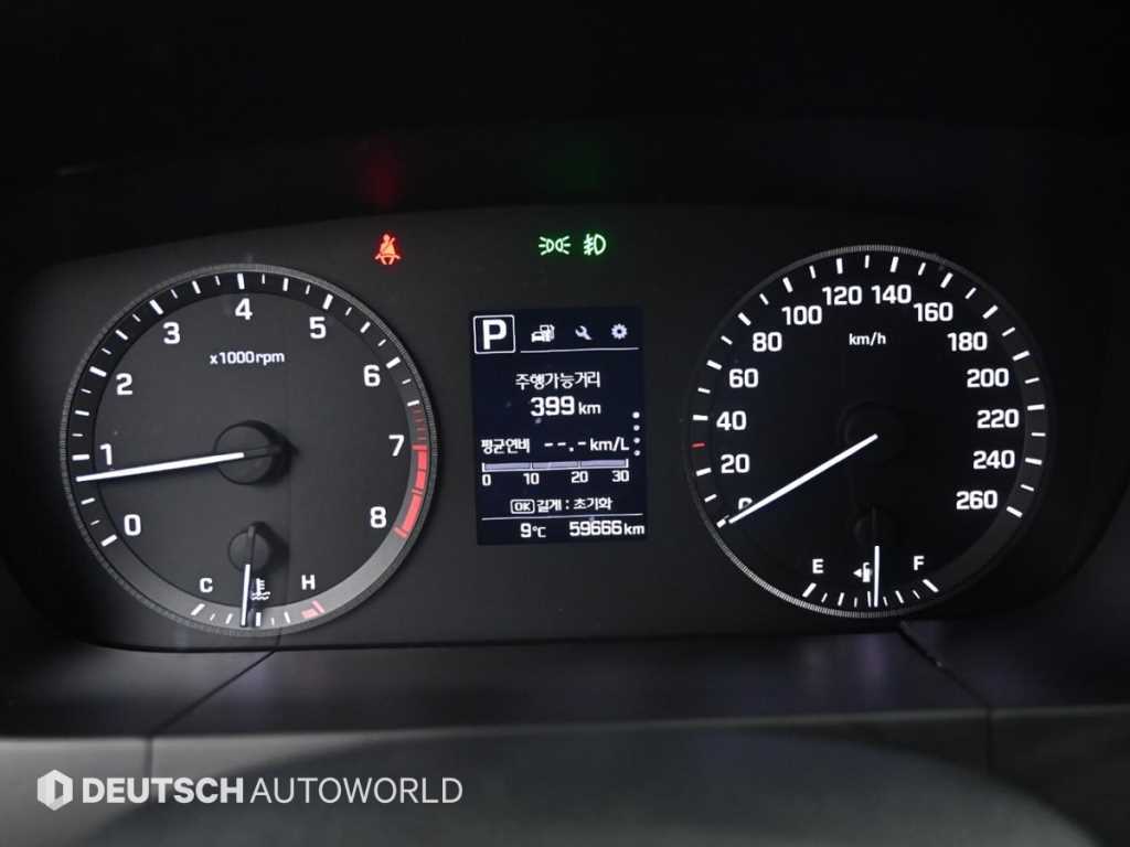 HYUNDAI Sonata - Vista 8