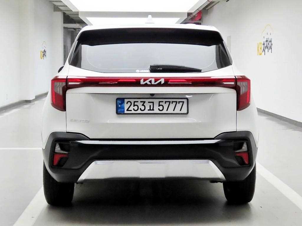 KIA Seltos - Vista 3