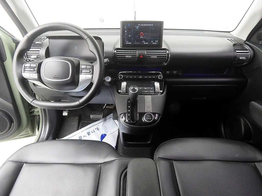 HYUNDAI Casper - Vista 8