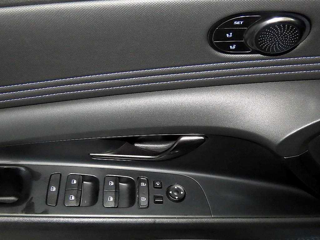 HYUNDAI Avante 2022 skyblue - Importación desde Corea - HF Imports Iquique - Foto 13