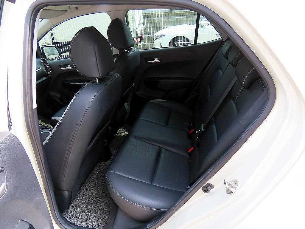 KIA Morning - Vista 6