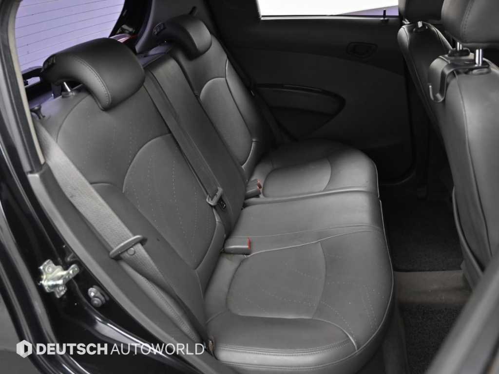 Chevrolet Spark - Vista 12