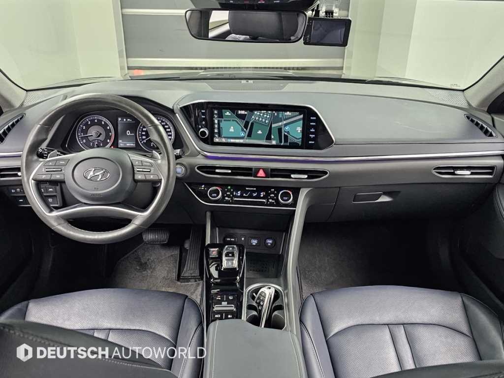 HYUNDAI Sonata - Vista 7