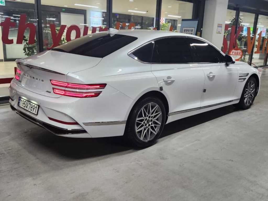 Genesis G80 - Vista 4