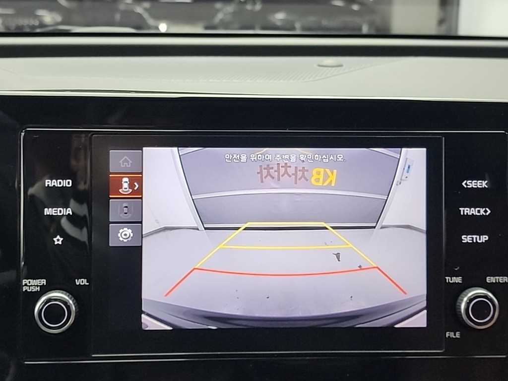 KIA Sportage 2022 Gris - Importación desde Corea - HF Imports Iquique - Foto 16