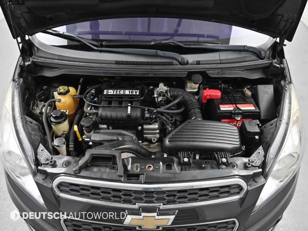 Chevrolet Spark - Vista 6