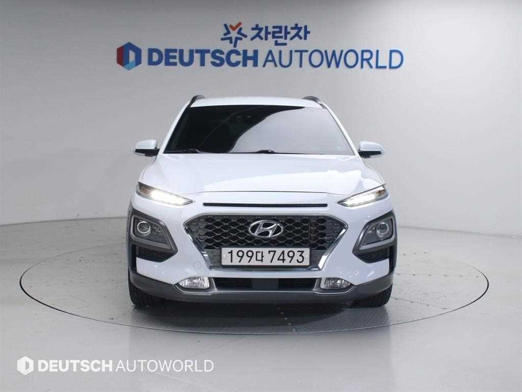 HYUNDAI Kona - Vista 3