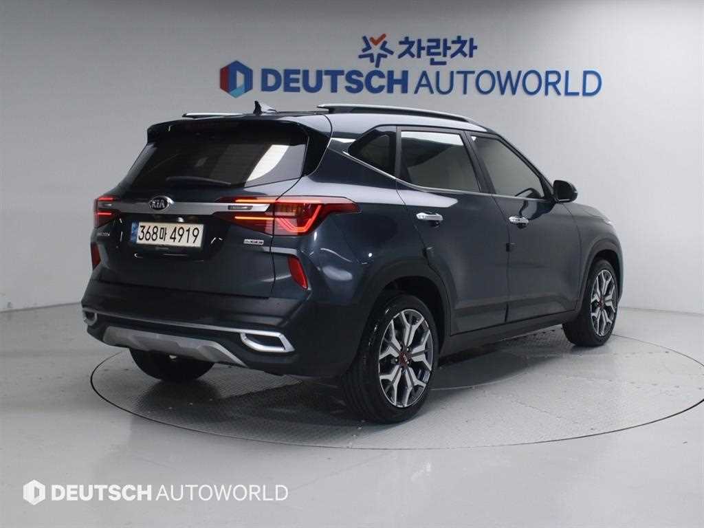 KIA Seltos - Vista 3