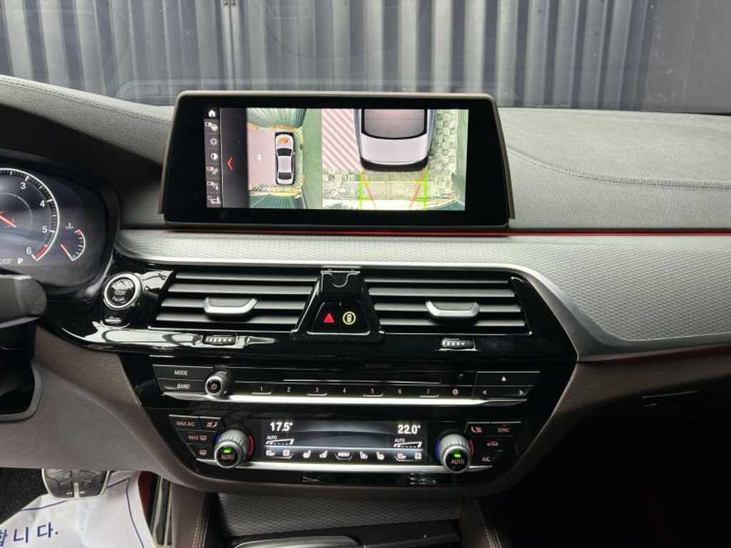 BMW 5 Series - Vista 10