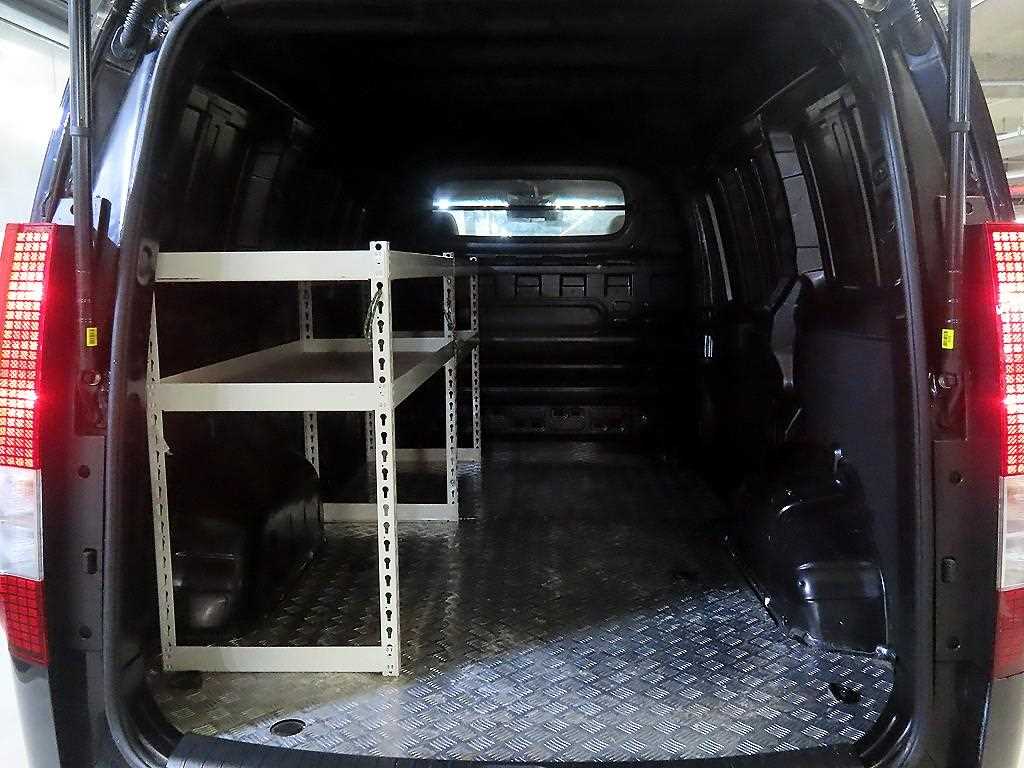 HYUNDAI Staria 2025 - Importación desde Corea - HF Imports Iquique - Foto 17