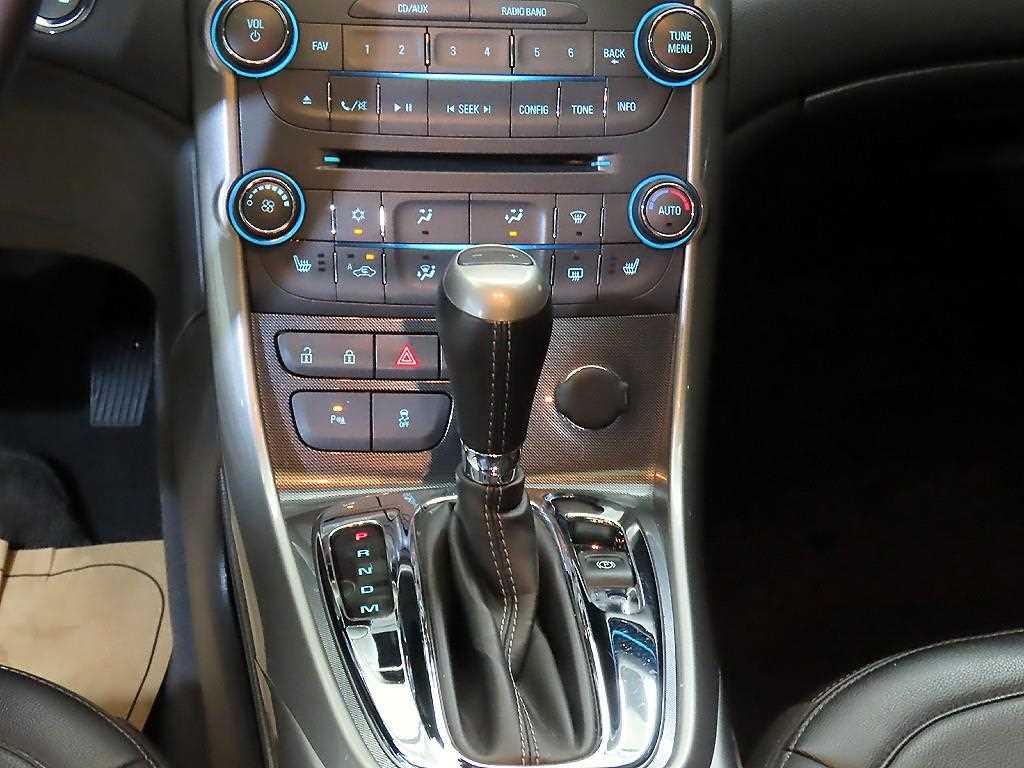 Chevrolet Malibu - Vista 12