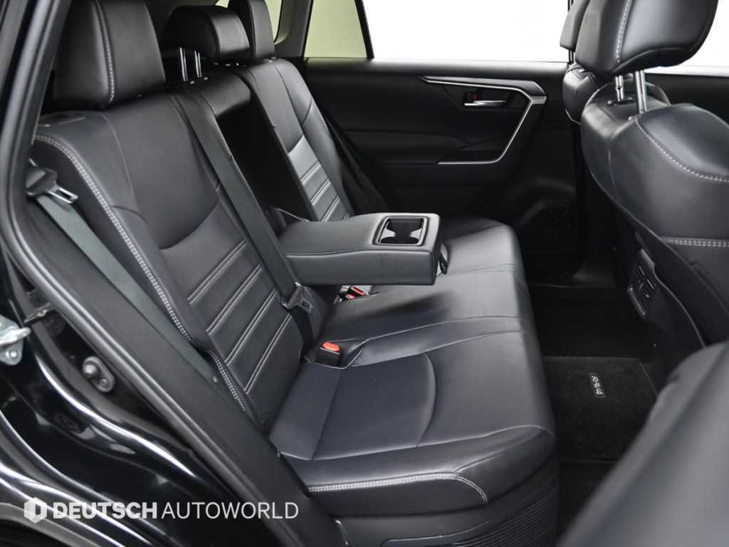Toyota RAV4 - Vista 12