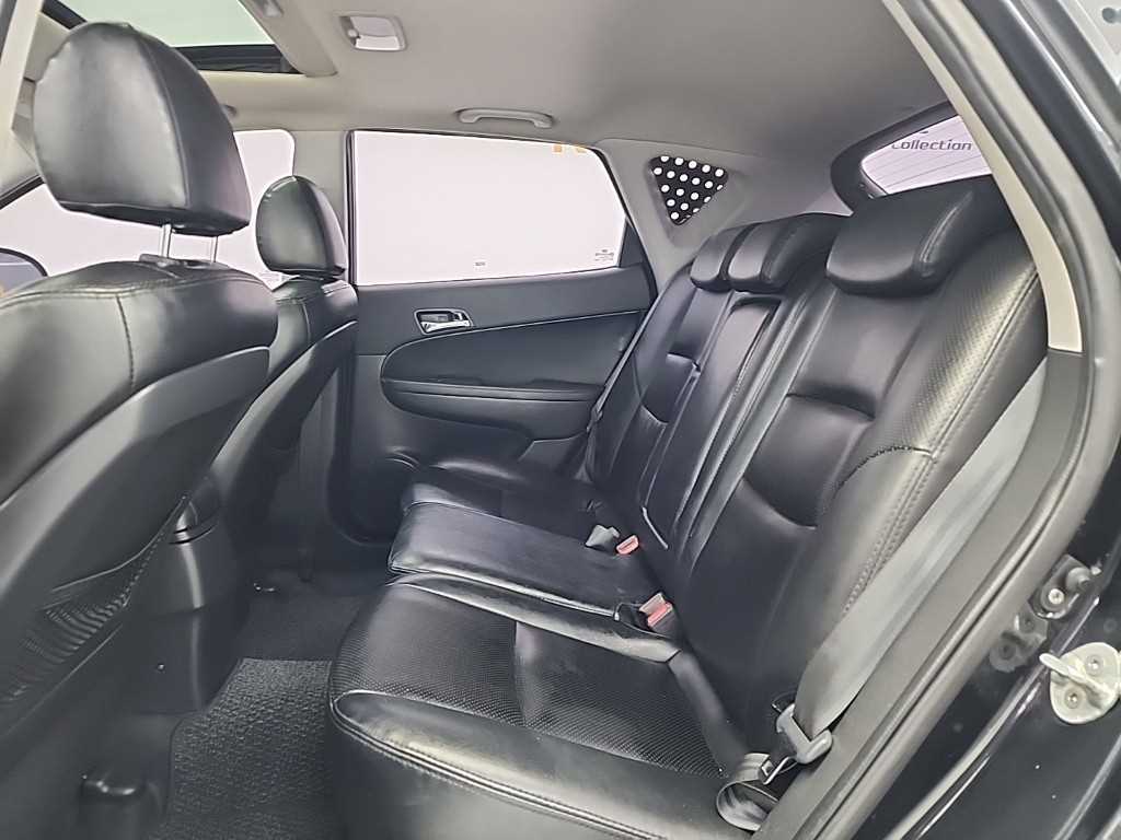 HYUNDAI i30 - Vista 12