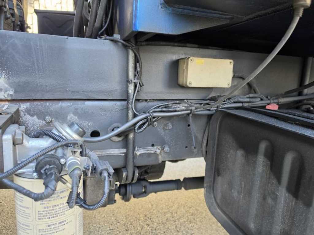 medium and large cargo goso 2010 Blanco - Importación desde Corea - HF Imports Iquique - Foto 14