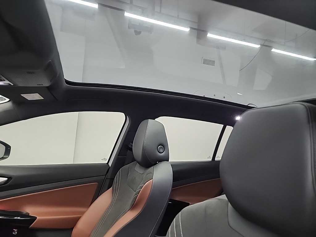 Volkswagen ID.4 2023 Blanco - Importación desde Corea - HF Imports Iquique - Foto 14