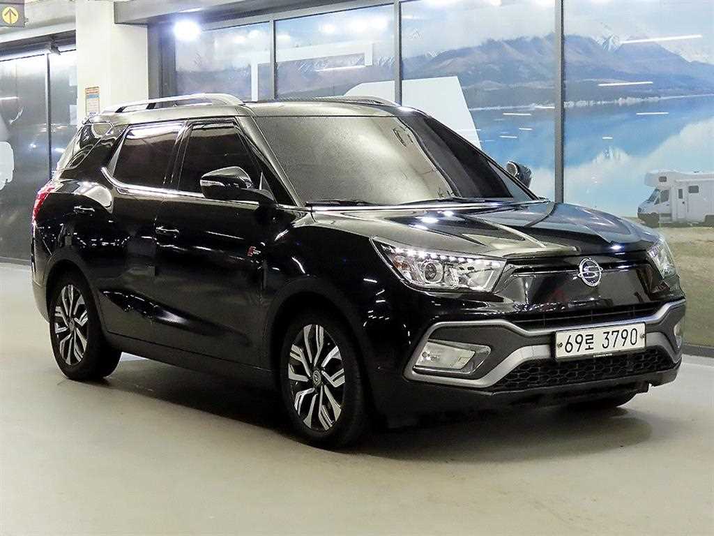 Ssangyong Tivoli 2019 - Importación desde Corea - HF Imports Iquique - Foto 1