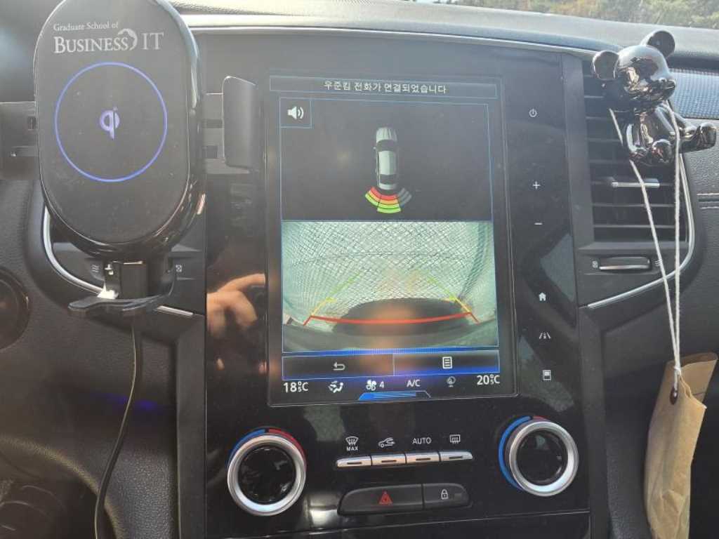 SAMSUNG SM6 - Vista 12