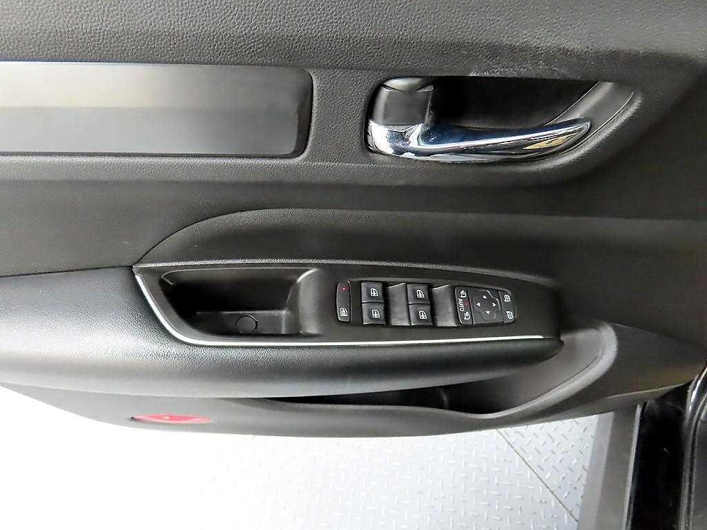 SAMSUNG QM6 - Vista 11