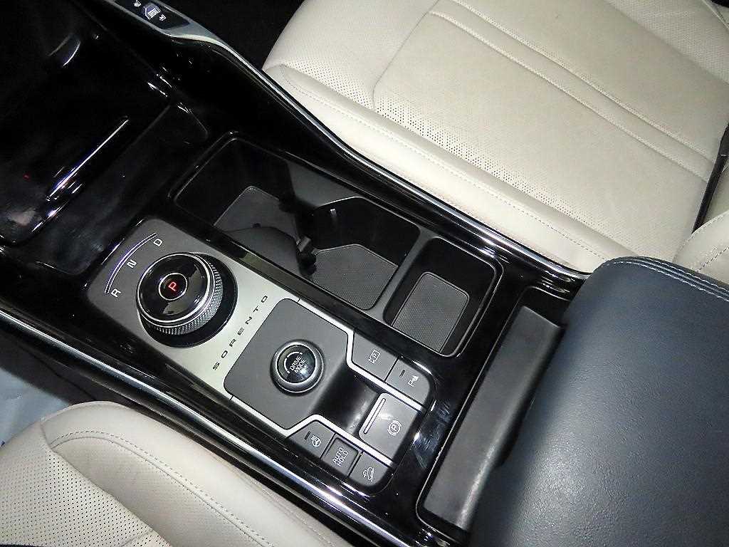 KIA Sorento - Vista 12