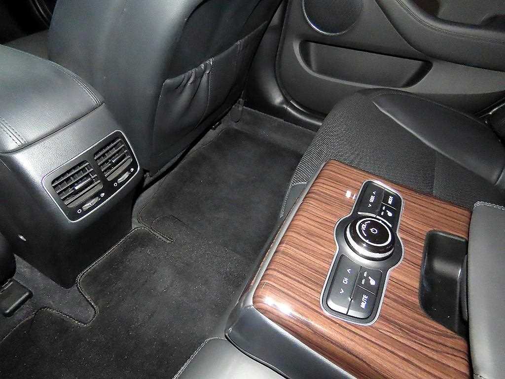 KIA K7 2016 Negro - Importación desde Corea - HF Imports Iquique - Foto 17