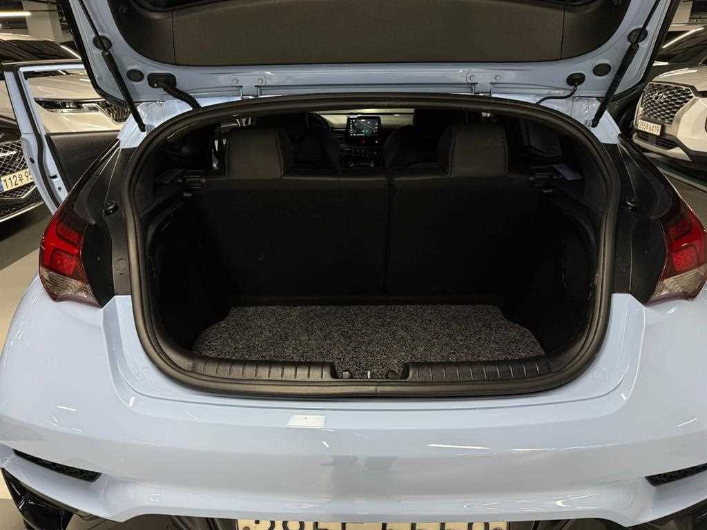 HYUNDAI Veloster 2019 skyblue - Importación desde Corea - HF Imports Iquique - Foto 19