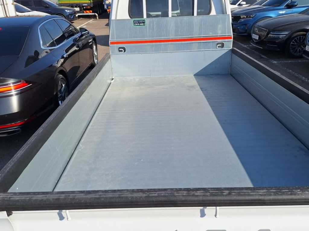 Small Truck Cargo (small) - Vista 5
