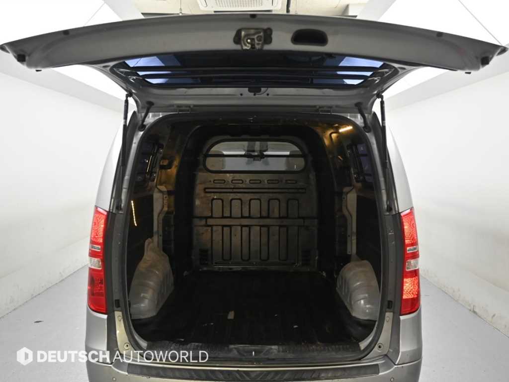 HYUNDAI Starex 2019 Gris - Importación desde Corea - HF Imports Iquique - Foto 19