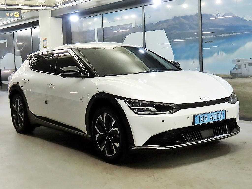 KIA EV6 2022 Blanco - Importación desde Corea - HF Imports Iquique - Foto 1