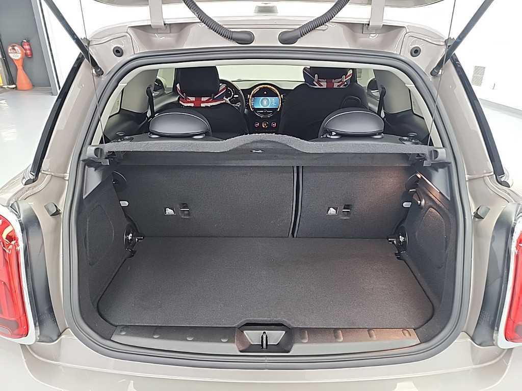 Mini Cooper 2024 the color of pearl - Importación desde Corea - HF Imports Iquique - Foto 18