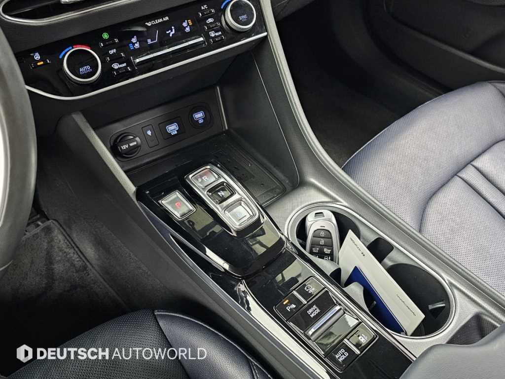 HYUNDAI Sonata - Vista 9