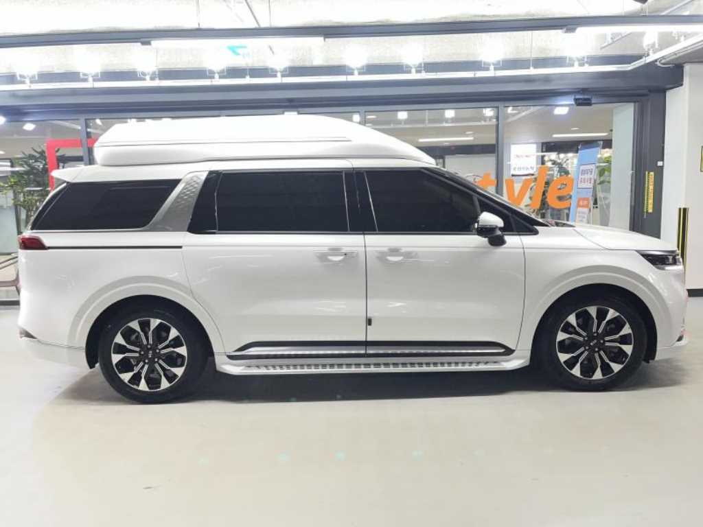 KIA Carnival - Vista 3