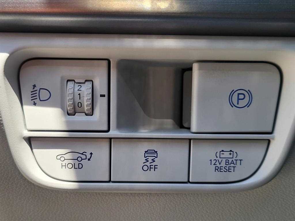 HYUNDAI Grandeur - Vista 12