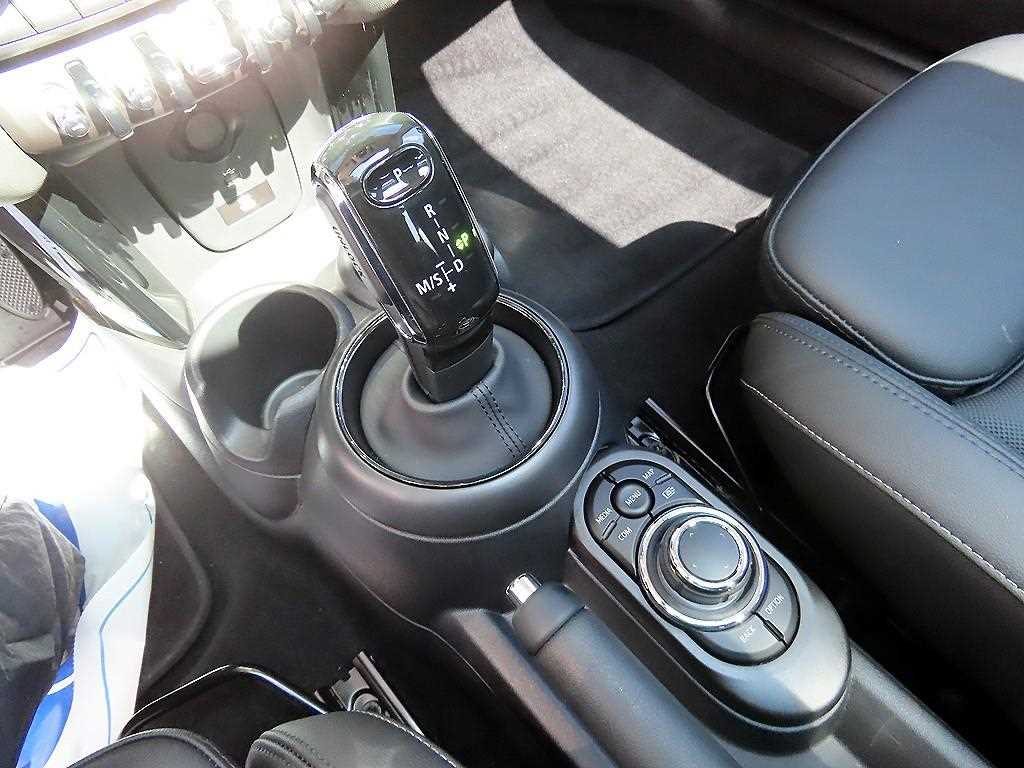 Mini Cooper - Vista 10
