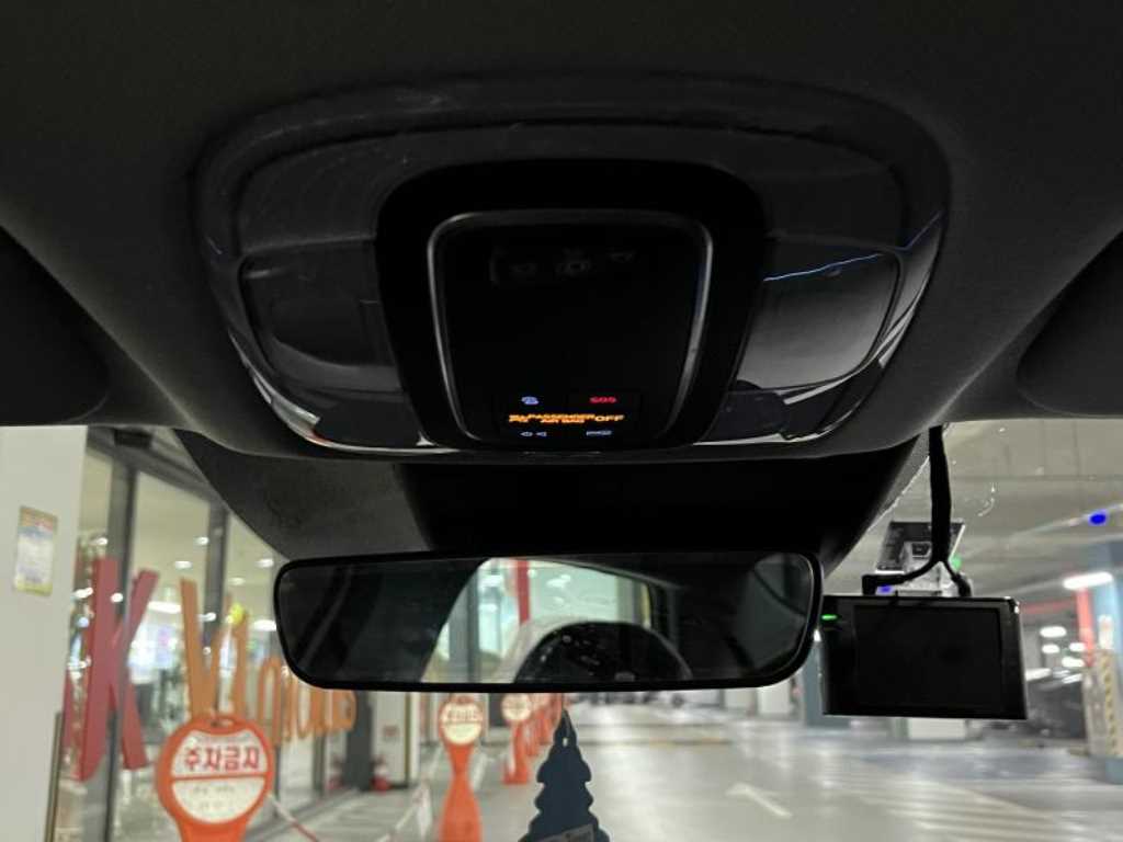 HYUNDAI Avante - Vista 7