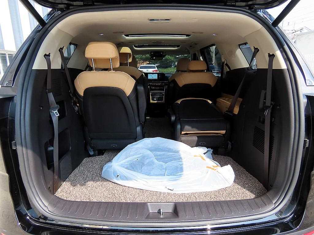 KIA Carnival 2022 Negro - Importación desde Corea - HF Imports Iquique - Foto 16