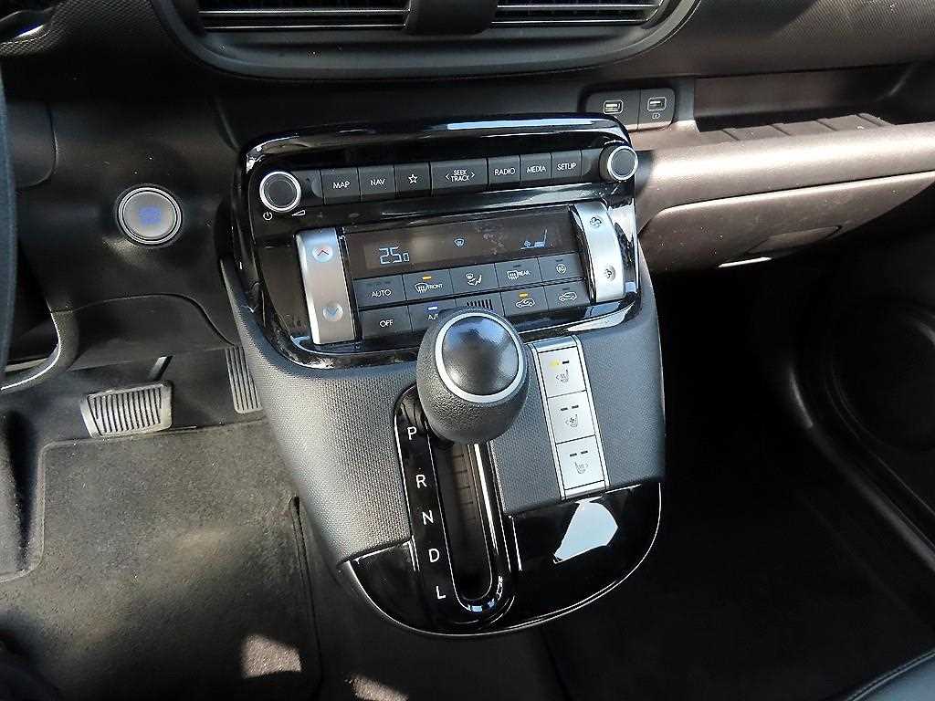 HYUNDAI Casper - Vista 10