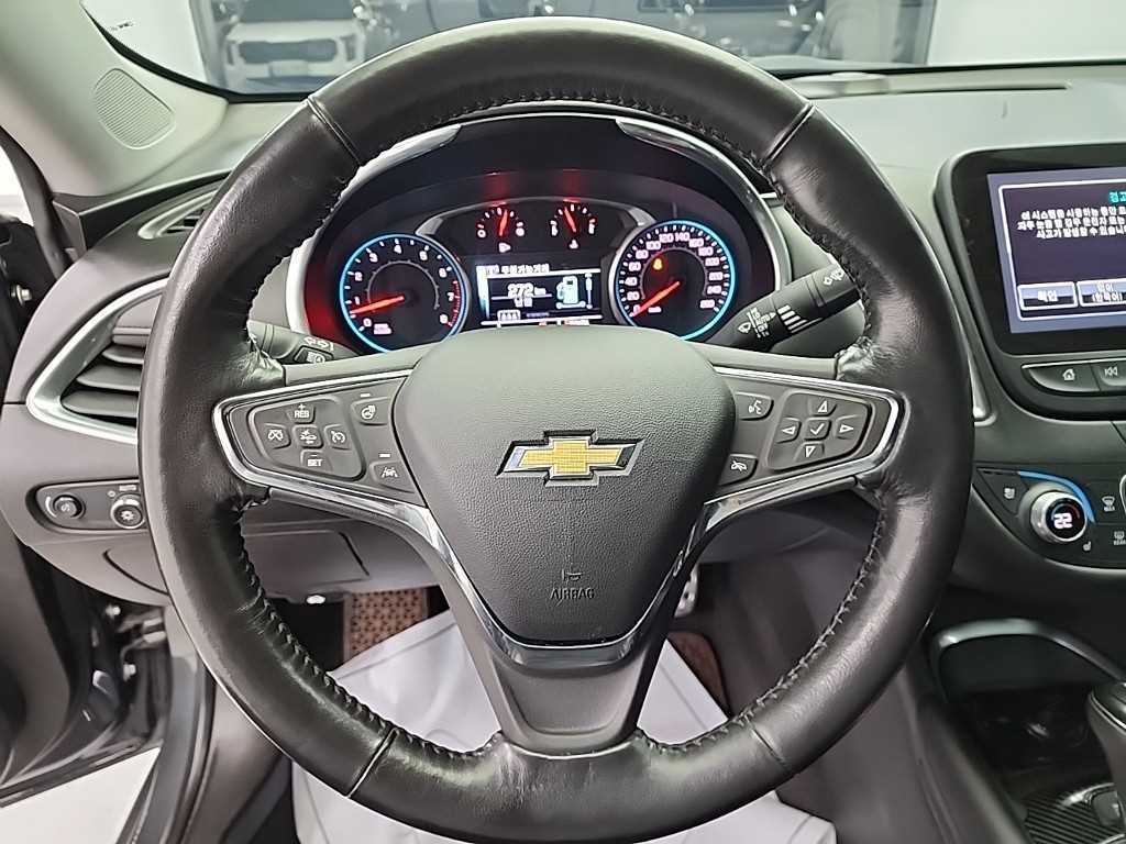 Chevrolet Malibu - Vista 9