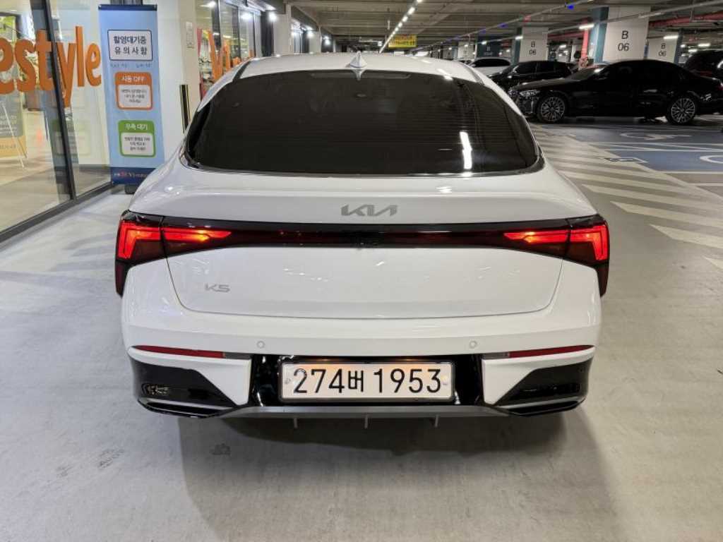 KIA K5 - Vista 5