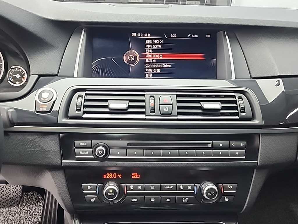 BMW 5 Series - Vista 10