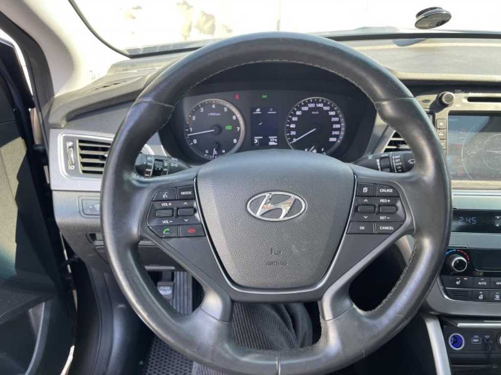HYUNDAI Sonata - Vista 6