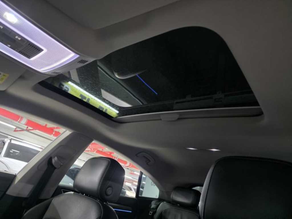 Volkswagen Arteon - Vista 5