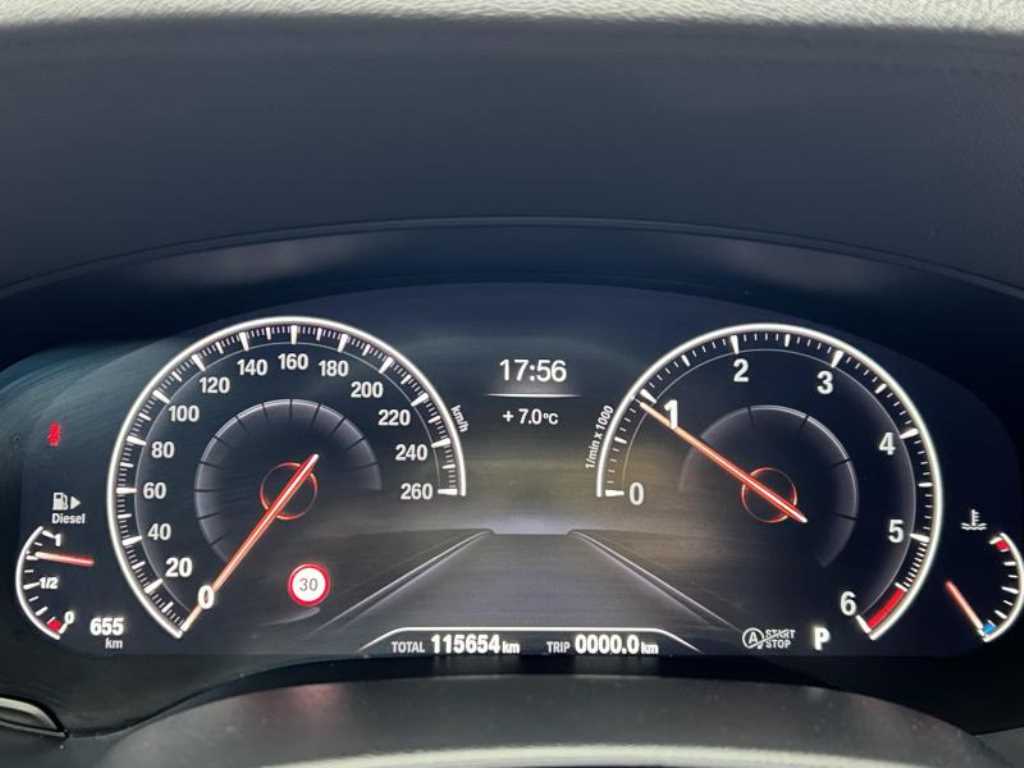 BMW 5 Series 2019 Blanco - Importación desde Corea - HF Imports Iquique - Foto 18