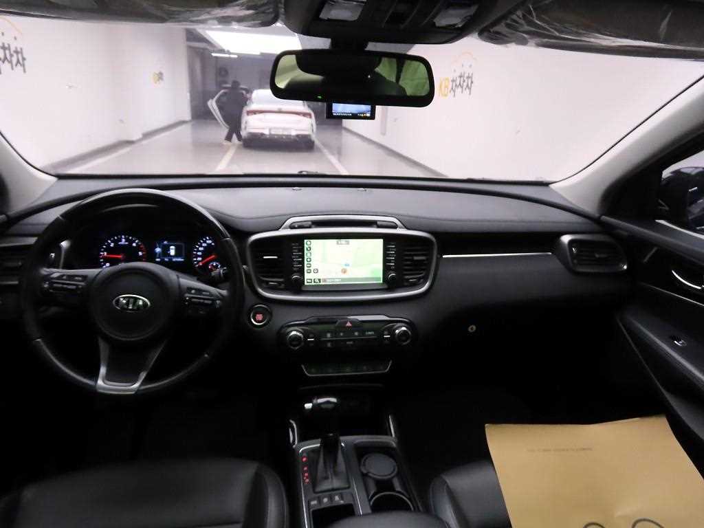 KIA Sorento - Vista 6