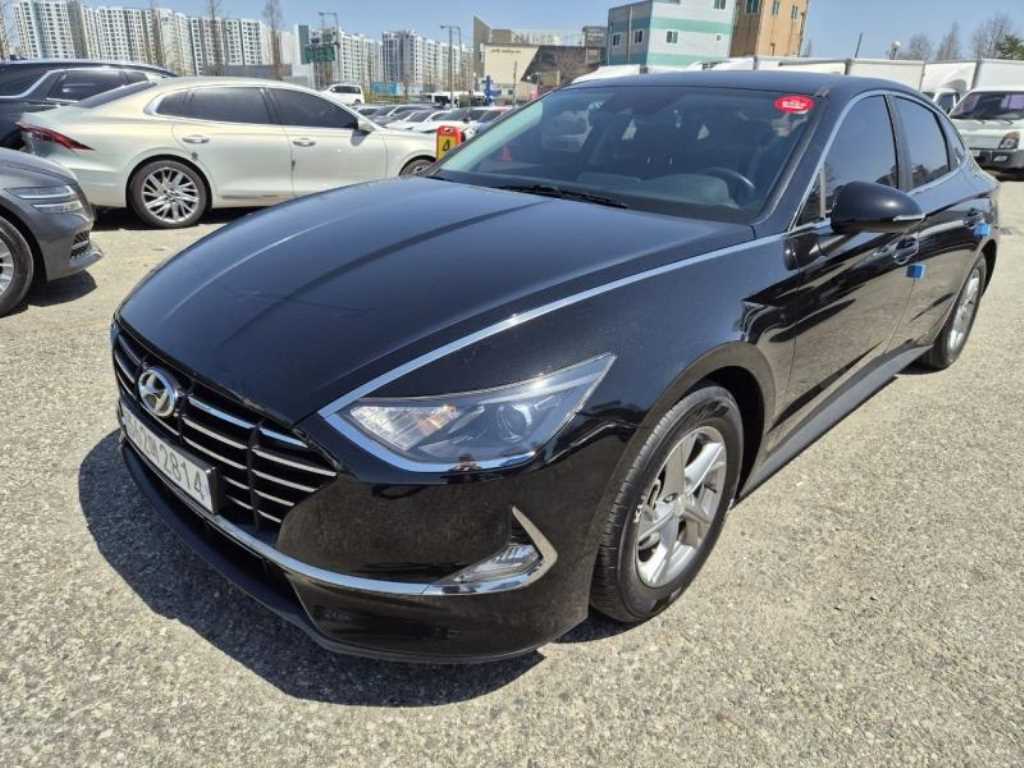 HYUNDAI Sonata - Vista 2