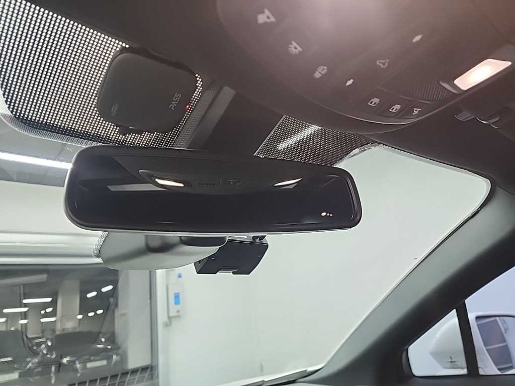 Lincoln MKC 2019 Blanco - Importación desde Corea - HF Imports Iquique - Foto 18