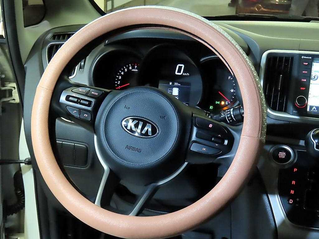 KIA Ray - Vista 8