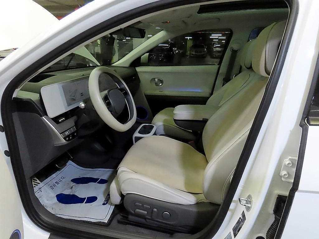 HYUNDAI Ioniq 5 - Vista 6