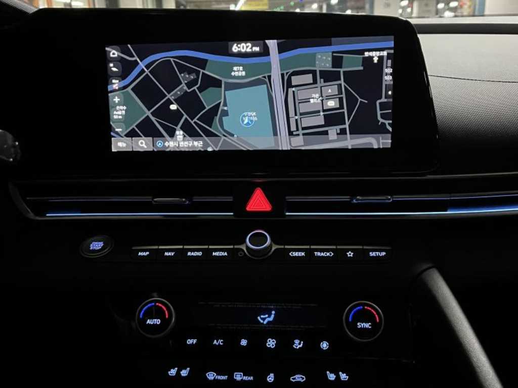 HYUNDAI Avante - Vista 8