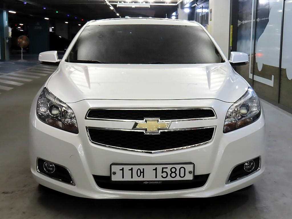 Chevrolet Malibu - Vista 2